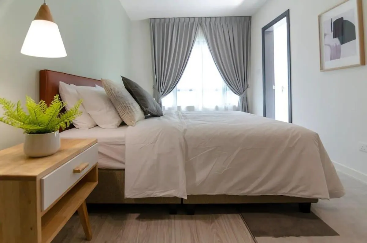 A Comfy & Bright 2Br Suasana Suite 6 Free Parking Johor Bahru Malaysia