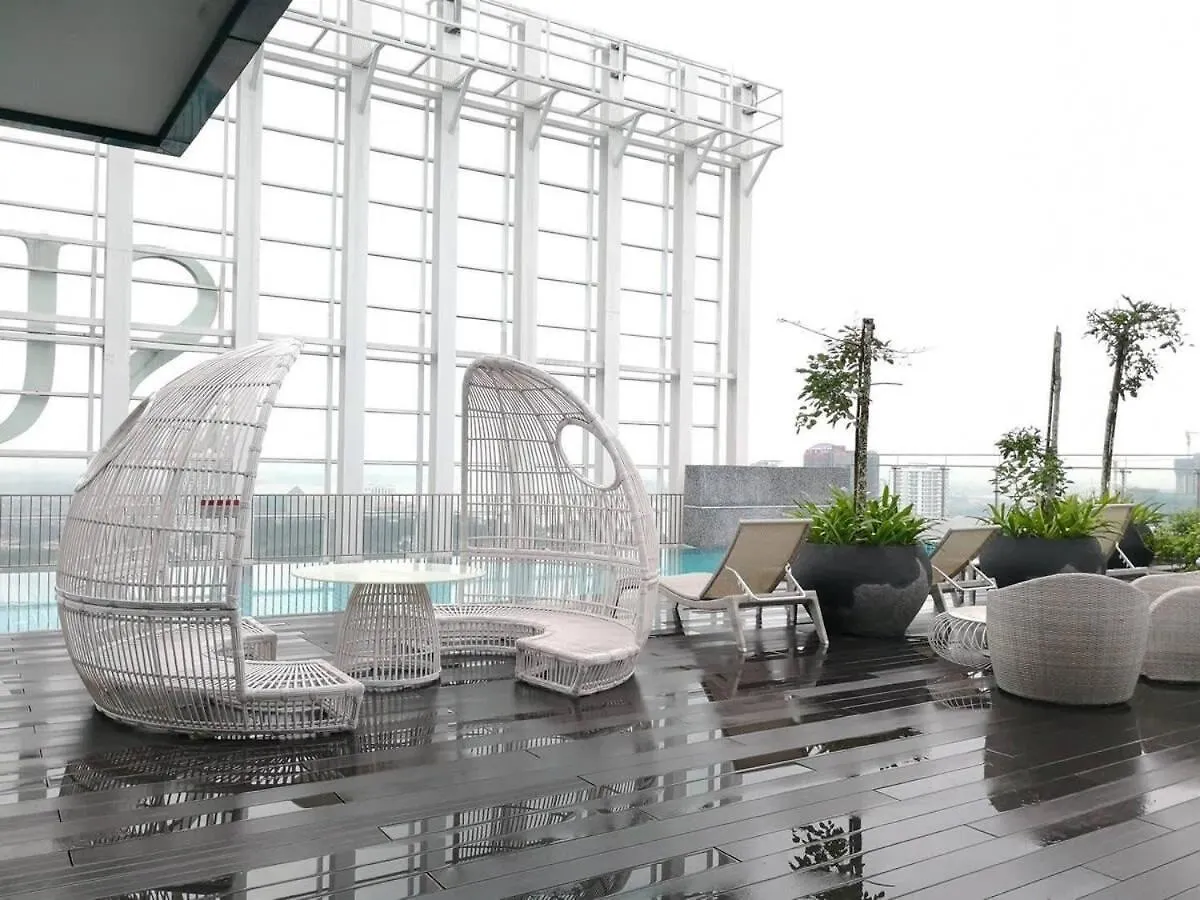 A Comfy & Bright 2Br Suasana Suite 6 Free Parking Johor Bahru Apartment