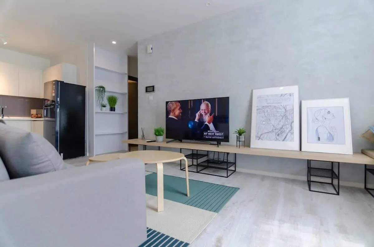 A Comfy & Bright 2Br Suasana Suite 6 Free Parking Johor Bahru